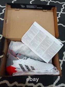 Adidas Predator Freak. 1 FG White/Iron Metal/Solar Red Size 10.5 Brand New