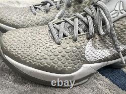 Brand New Nike Zoom Kobe 6 Metallic Silver 2011 -size 8 Men